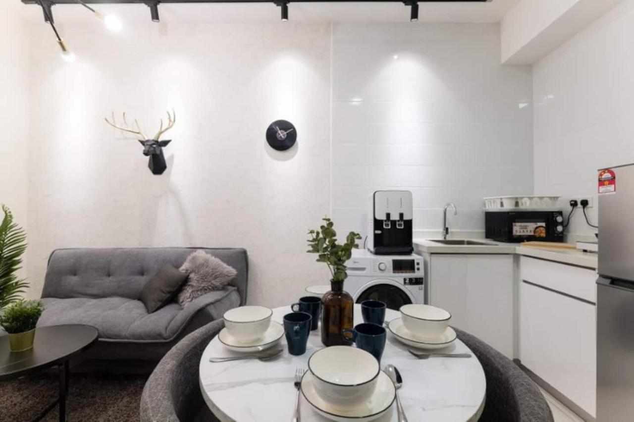 Arte Mont Kiara 3Pax Jacuzzi Pool Gym Near Mitec Matrade Διαμέρισμα Κουάλα Λουμπούρ Εξωτερικό φωτογραφία